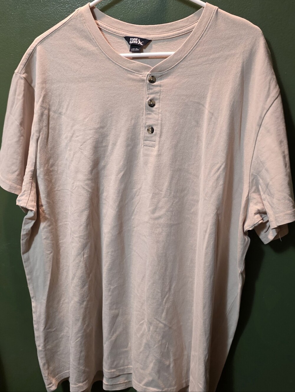 Mens XL Eddie Bauer 3 Button Cotton Short Sleeve Henley Shirt - Light Khaki
